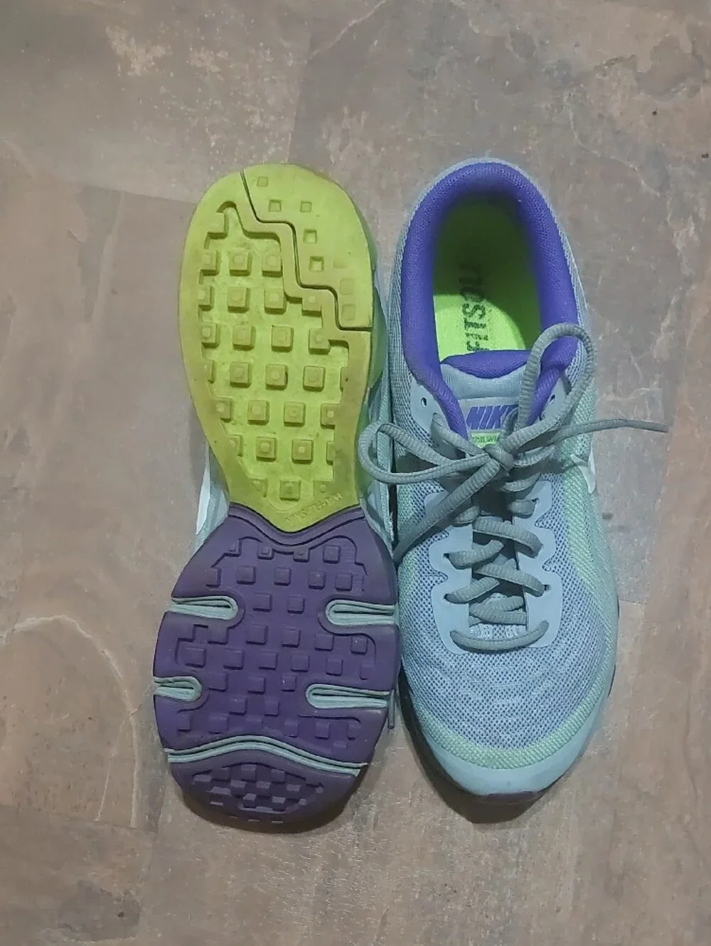 Nike Womens 